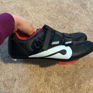 Men’s peloton shoes